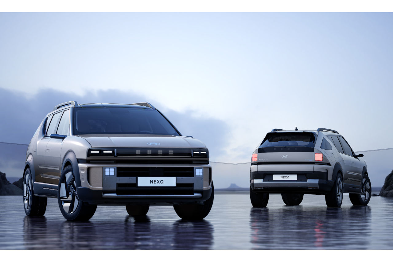 ジャパンモビリティショー初出展のヒョンデが水素電気自動車の新型『ネッソ』を日本初公開