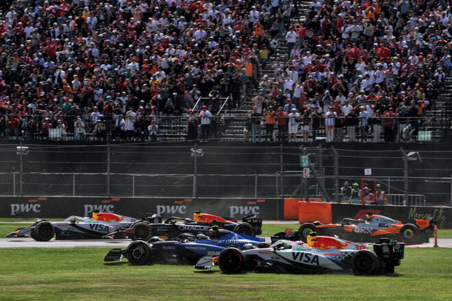 カルロス・サインツ(ウイリアムズ)&リアム・ローソン(レーシングブルズ)