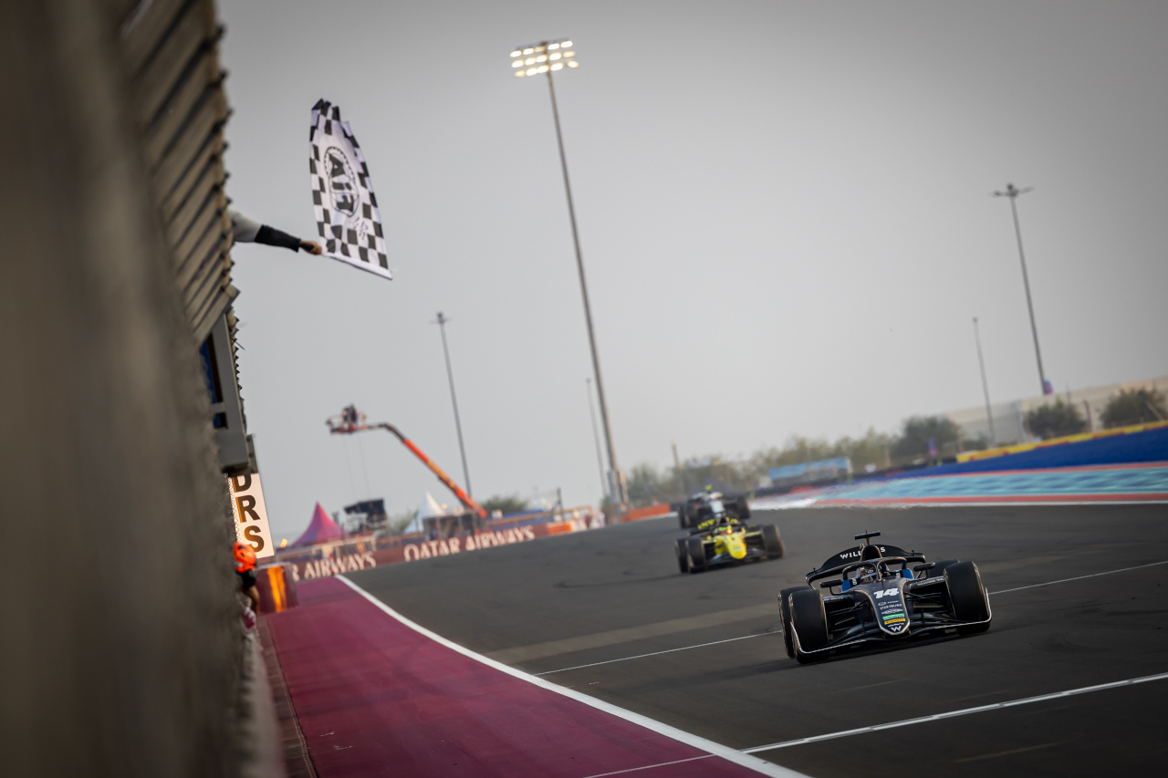 2025年FIA F2第13戦ルサイル　ビクトール・マルタンス（ARTグランプリ／ウイリアムズ育成）