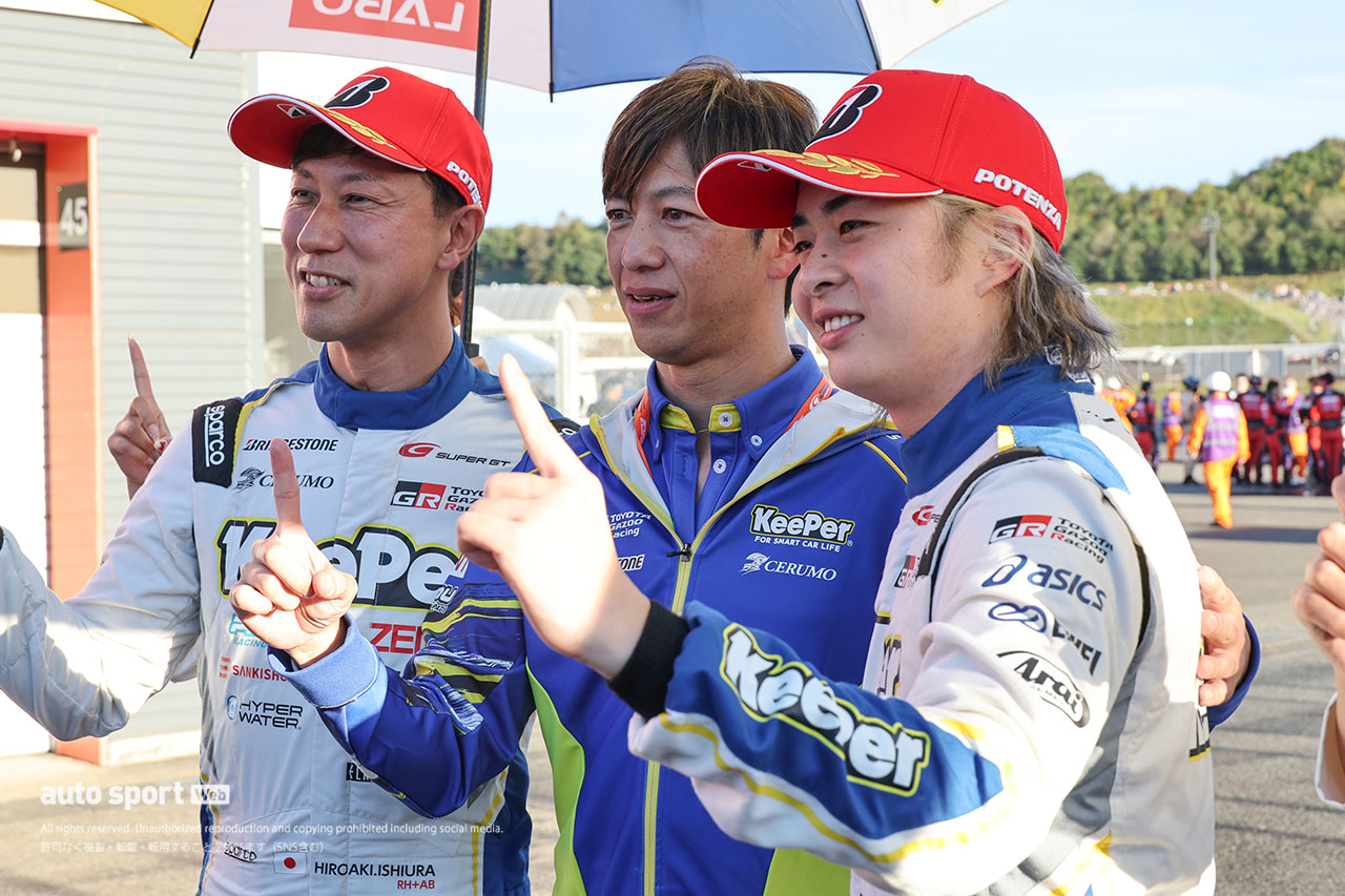 石浦宏明／大湯都史樹／立川祐路監督（KeePer CERUMO GR Supra）