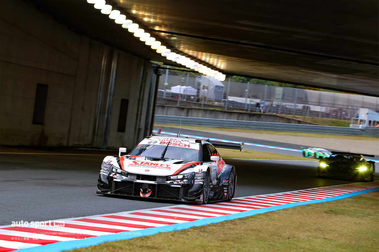 STANLEY CIVIC TYPE R-GT（山本尚貴／牧野任祐）