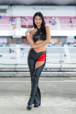 成沢紫音 KENNOL GIRL 2025年/スーパー耐久の写真①