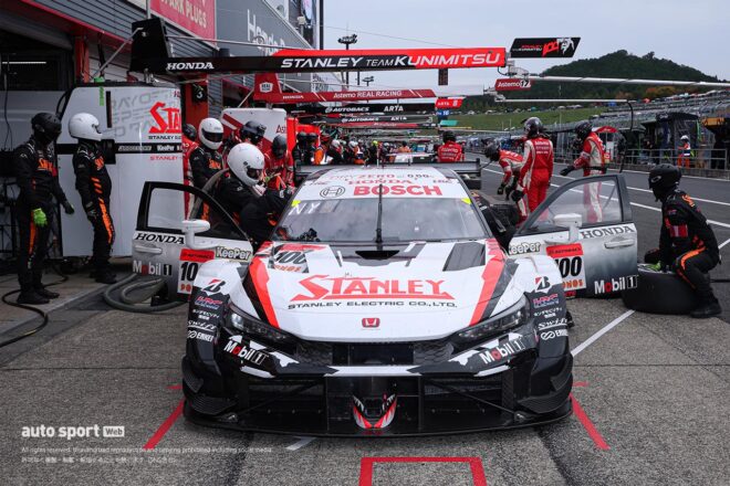 STANLEY CIVIC TYPE R-GT（山本尚貴／牧野任祐）