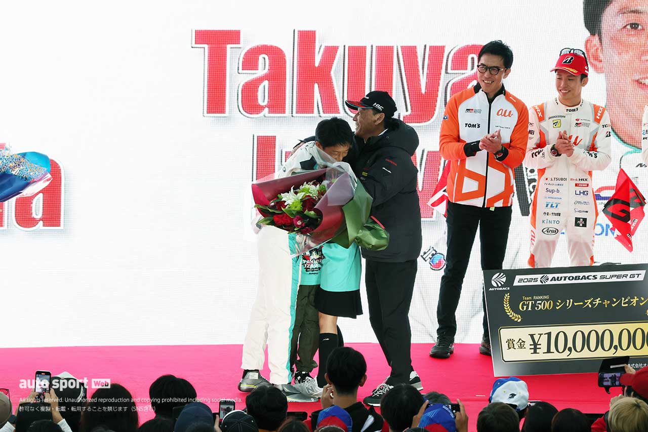 2025年スーパーGT第8戦モビリティリゾートもてぎ決勝日