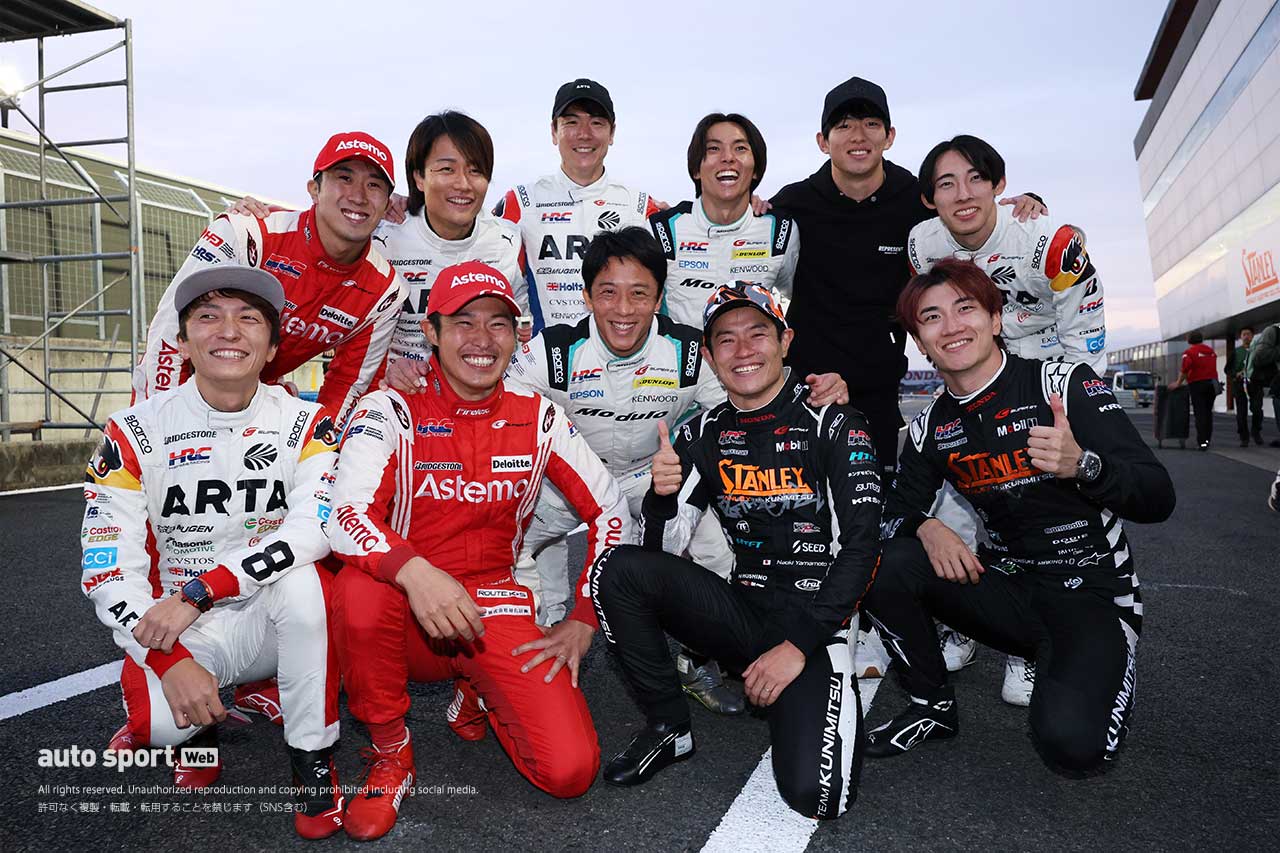 2025年スーパーGT第8戦モビリティリゾートもてぎ決勝日