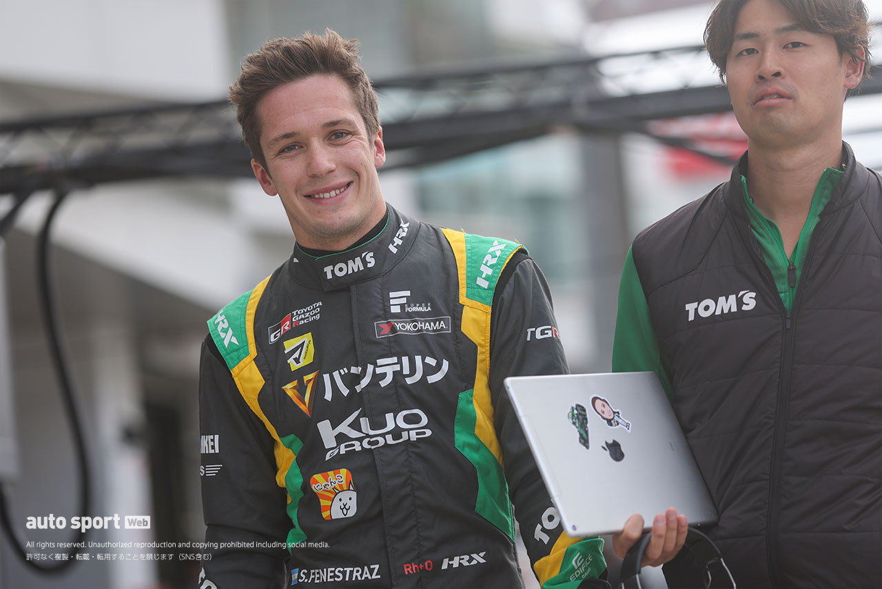 サッシャ・フェネストラズ