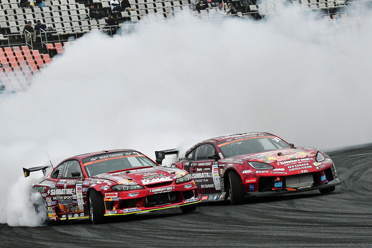 蕎麦切が今季2勝目で選手権をリード。第8戦は親子対決を制した中村直樹が優勝／D1オートポリス