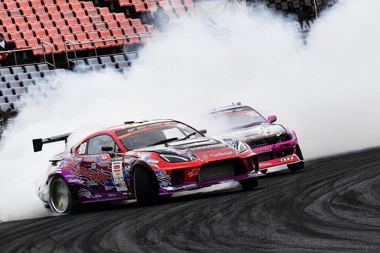 蕎麦切が今季2勝目で選手権をリード。第8戦は親子対決を制した中村直樹が優勝／D1オートポリス