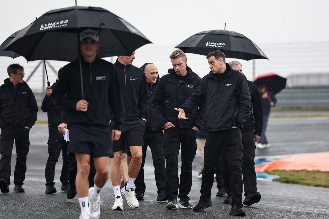 クプラ・レオンVZの“伏兵”コンテが2勝。最終決戦はLynk&Coの陣営内対決に／TCRワールドツアー第7戦