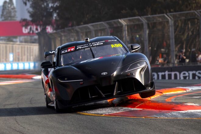 即時放出のベテランに若手有望株起用と移籍市場が花盛り。シリーズは来季拡大版カレンダー発表／RSC