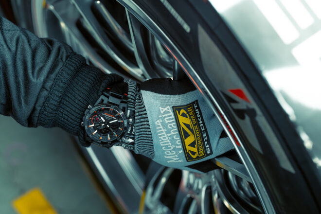 STANLEY TEAM KUNIMITSU × CASIO EDIFICE 別注クロノグラフ