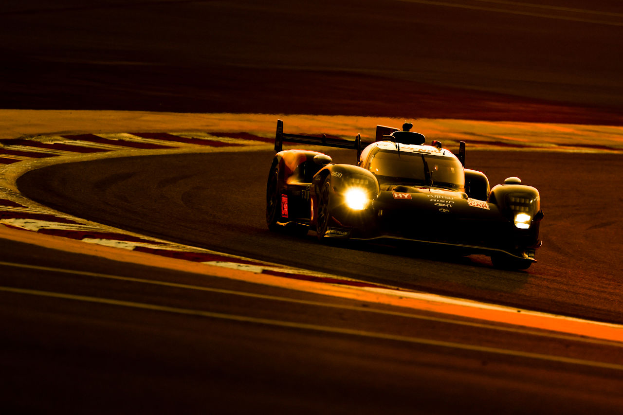 トヨタが苦難乗り越え予選1-2。ポール獲った可夢偉の視線はその先へ「我々の目標は勝利すること」／WECバーレーン