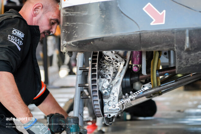 故障をメガネレンチで接いだロバンペラ号。鞍ケ池公園シェイクダウンの様子もお届け【ラリージャパン写真日記】