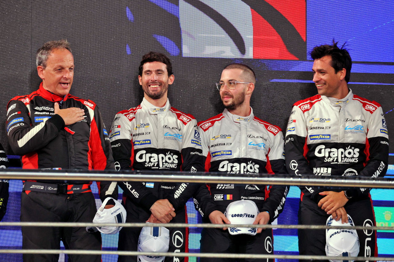 トヨタが好機を逃さず2年ぶりの1-2達成。フェラーリはダブルタイトル獲得で強さ示す【WEC第8戦決勝後半レポート】