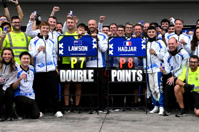 AE[\7ʂƃACUbNEnW[8ʂj[VOuY