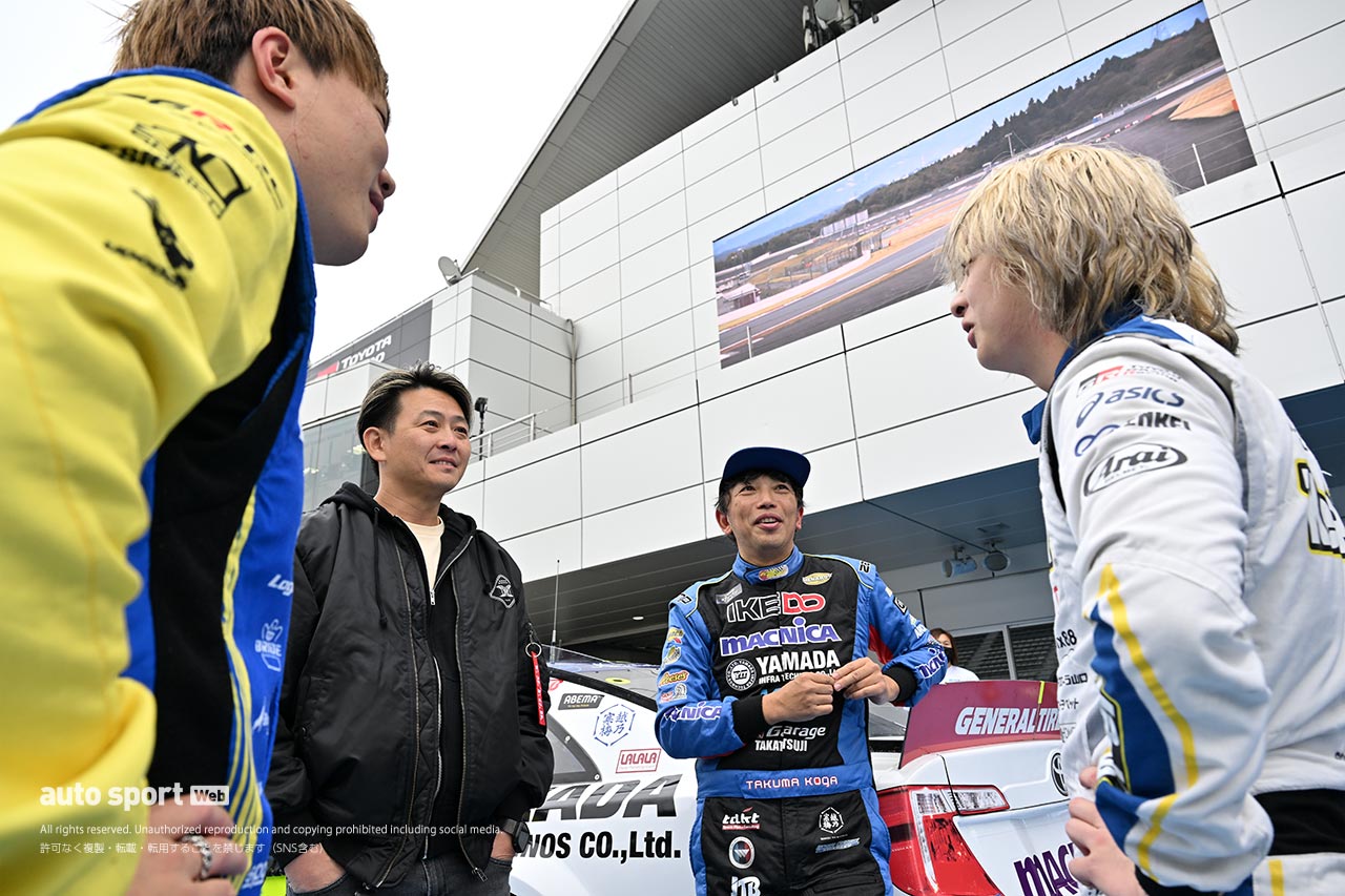 NASCARが富士スピードウェイに見参！ 11月14日のスーパー耐久第7戦富士でのデモランに向け専有走行に臨む