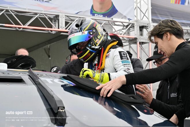 NASCARが富士スピードウェイに見参！ 11月14日のスーパー耐久第7戦富士でのデモランに向け専有走行に臨む