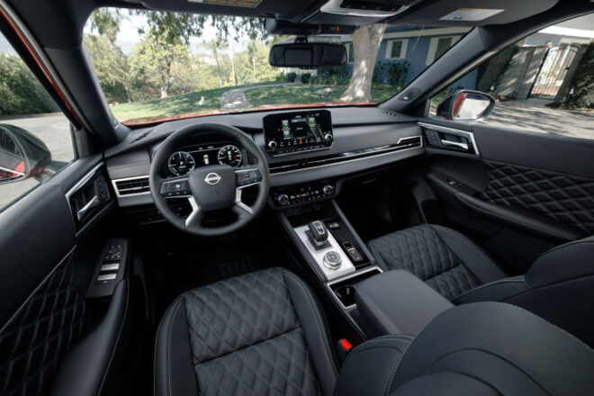 ニッサン初のPHEVモデル『ローグ・プラグインハイブリッド』が発表。2026年北米で発売へ