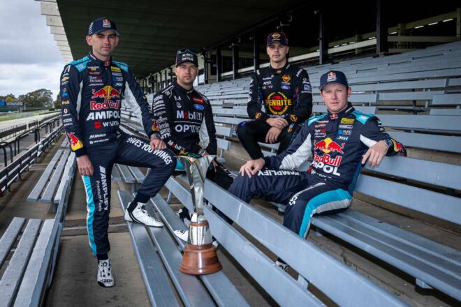 前戦“ダブル”のモスタートが3連勝、フィーニーも逆襲し『Finals』進出の4名が確定／RSC第12戦