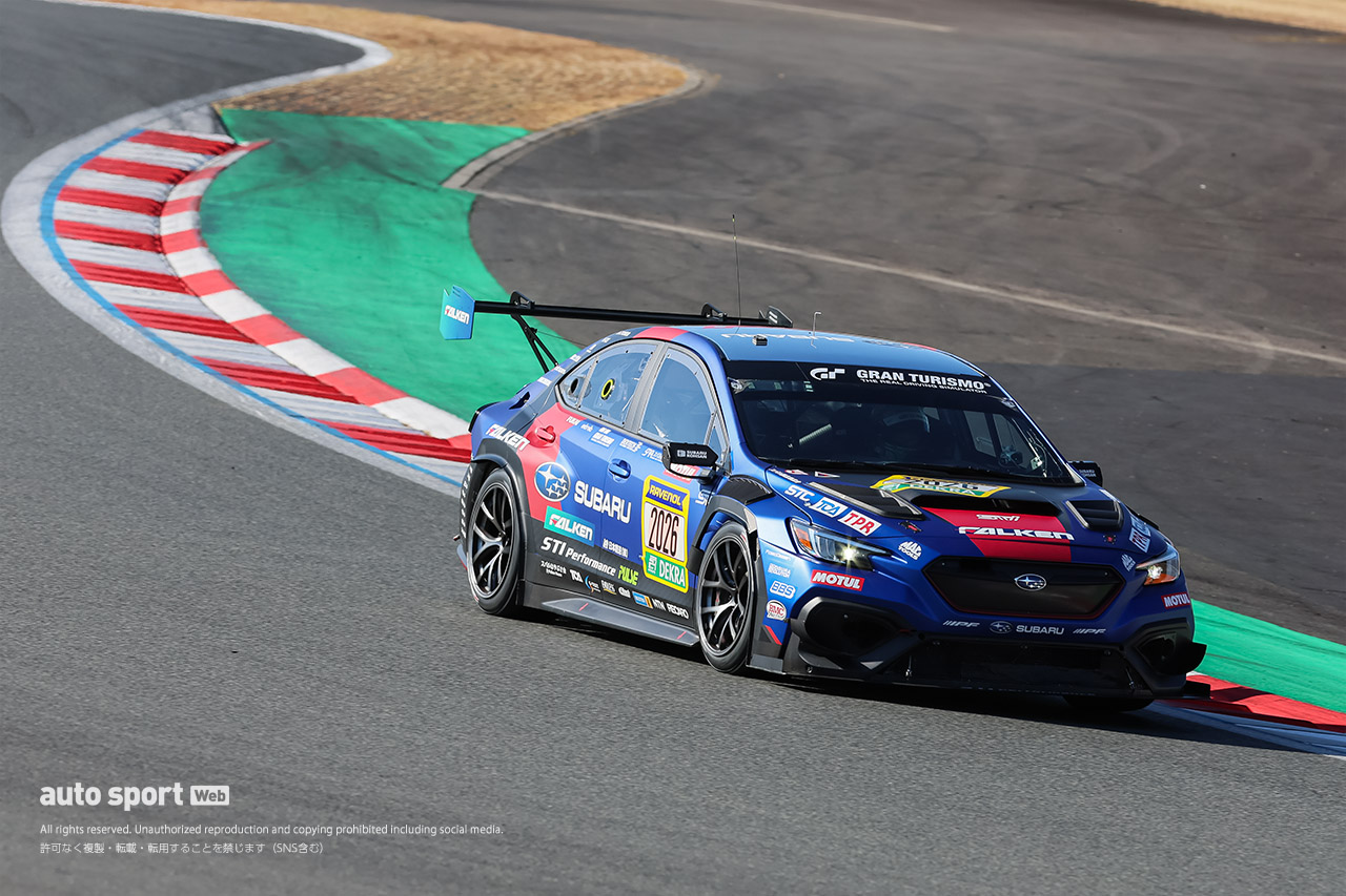 スバル／STI、2026年ニュル24時間に挑む新型WRXを富士でシェイクダウン。クラッシュ修復と各部の改良を施しリベンジへ