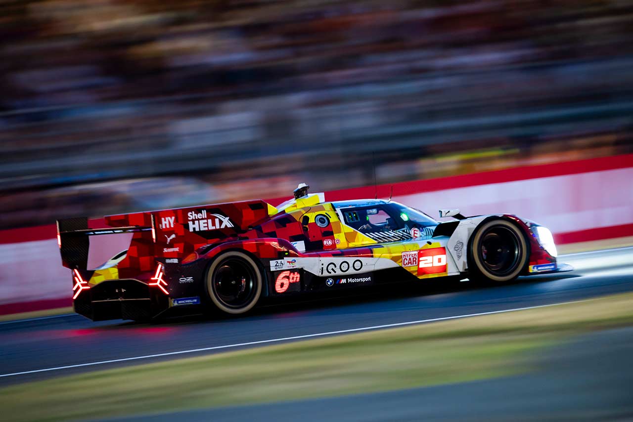 BMW Mハイブリッド V8