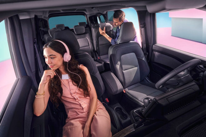 3列7人乗り『ルノー・グランカングー』発表。多彩なシートアレンジを実現した特別仕様車