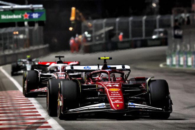 気落ちしたハミルトンに信頼を寄せるフェラーリF1代表「レース直後に感情的になるのはごく普通のこと」/ラスベガスGP