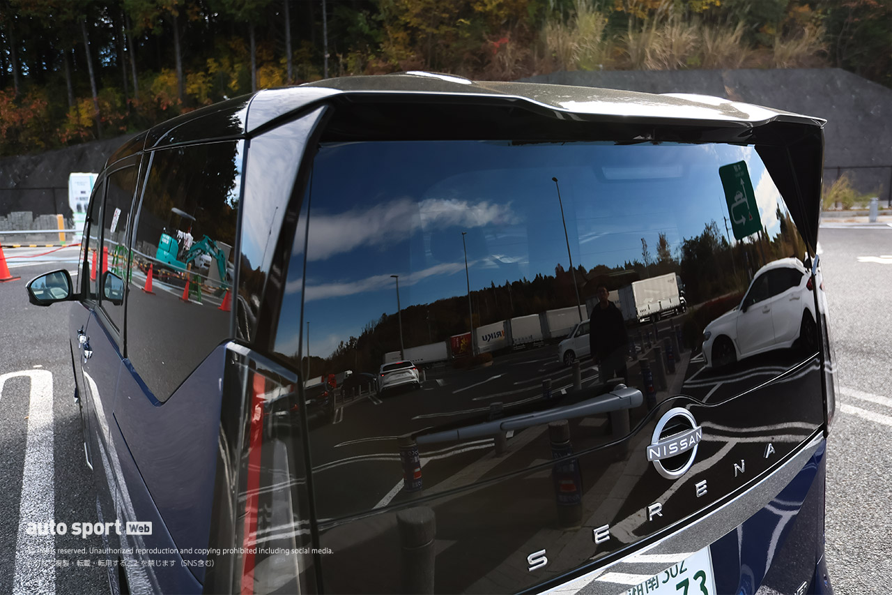 【乗り心地のよいクルマ探求所】セレナe-POWER AUTECHで体感する、驚異のプロパイロット・パーキングとe-Pedalの実力