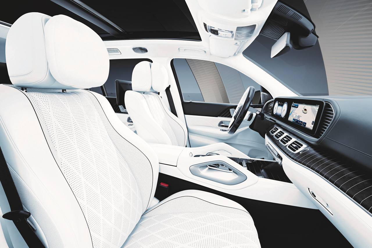 メルセデス・マイバッハ、旗艦SUV『GLS』に特別仕様車第2弾“Night Edition Ⅱ”を設定。全国限定40台