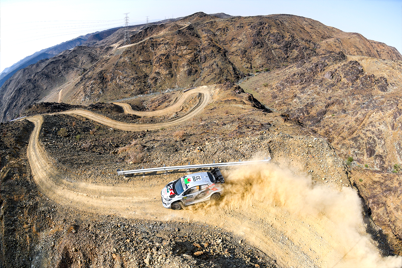 エルフィン・エバンス (トヨタ GR YARIS Rally1)