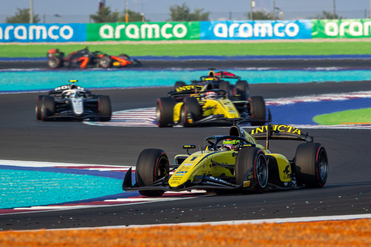 2025年FIA F2第13戦ルサイル　レオナルド・フォルナローリ（インビクタ・レーシング）