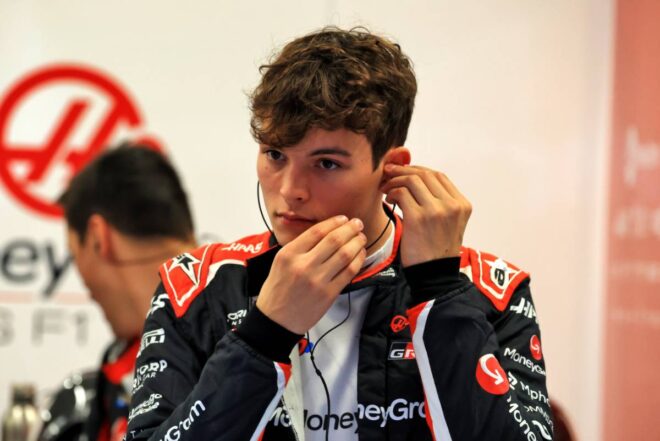 オリバー・ベアマン（ハース）