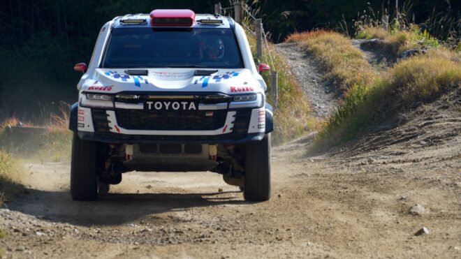 トヨタ車体、ダカールラリー2026の参戦体制を発表。新規則に対応したランドクルーザーで市販車クラス13連覇狙う