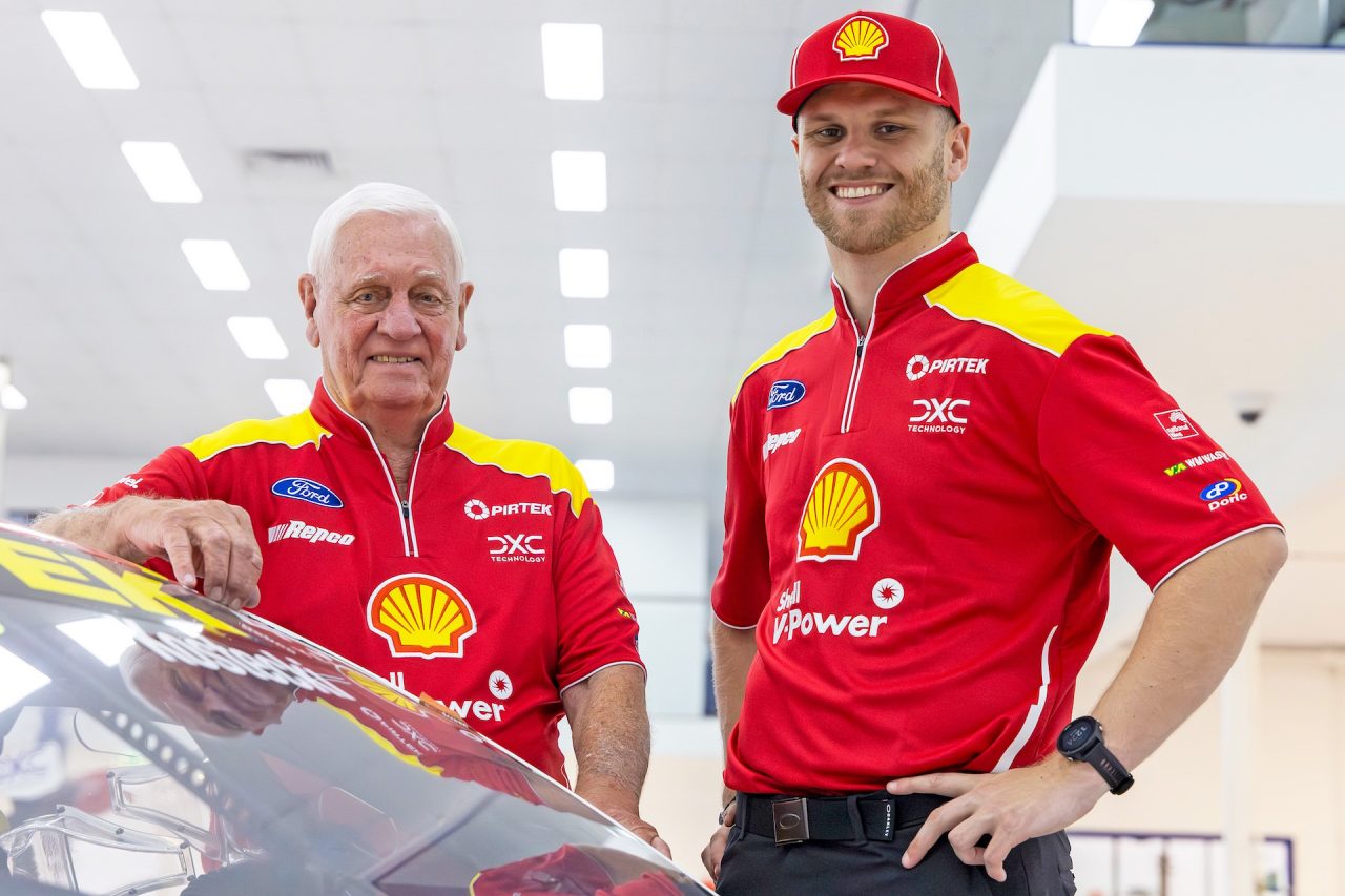 荒天の赤旗クラッシュやエンジン故障の波乱を経て、チャズ・モスタートが大逆転の初王者に／RSC最終戦