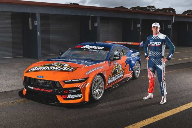 荒天の赤旗クラッシュやエンジン故障の波乱を経て、チャズ・モスタートが大逆転の初王者に／RSC最終戦