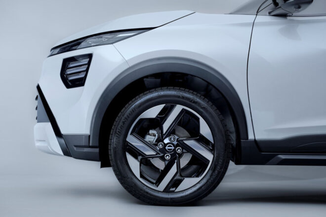 ニッサンが新型コンパクトSUV『カイト』を初公開。ブラジルなど20カ国に投入へ