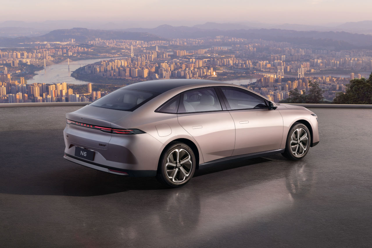 ニッサン、ギネス記録を更新。新型PHEVセダン『N6』が燃費2.9L／100kmを達成