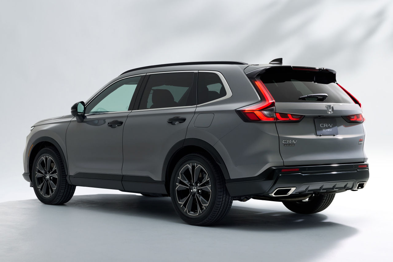 新型『CR-V』の先行予約が12月12日開始。ホンダ、詳細情報を公式サイトで先行公開