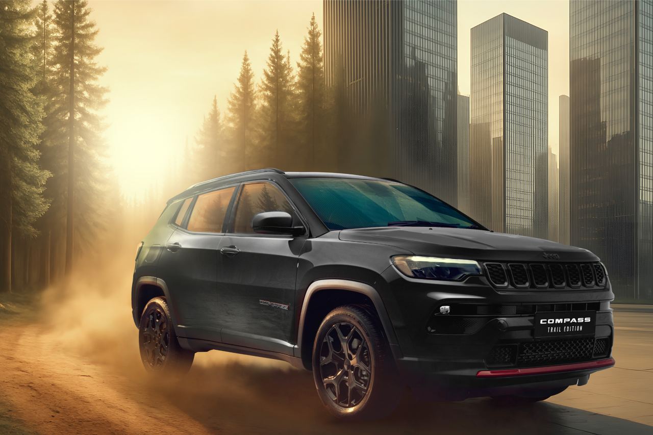 ジープ、コンパクトSUV『コンパス』に鮮やかなレッドが映える限定車“Trail Edition”を設定