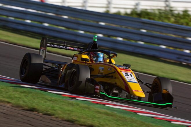 スーパーフォーミュラ鈴鹿合同・ルーキーテストにザック・デビッドが参加へ。SFライツ参戦中の高校生