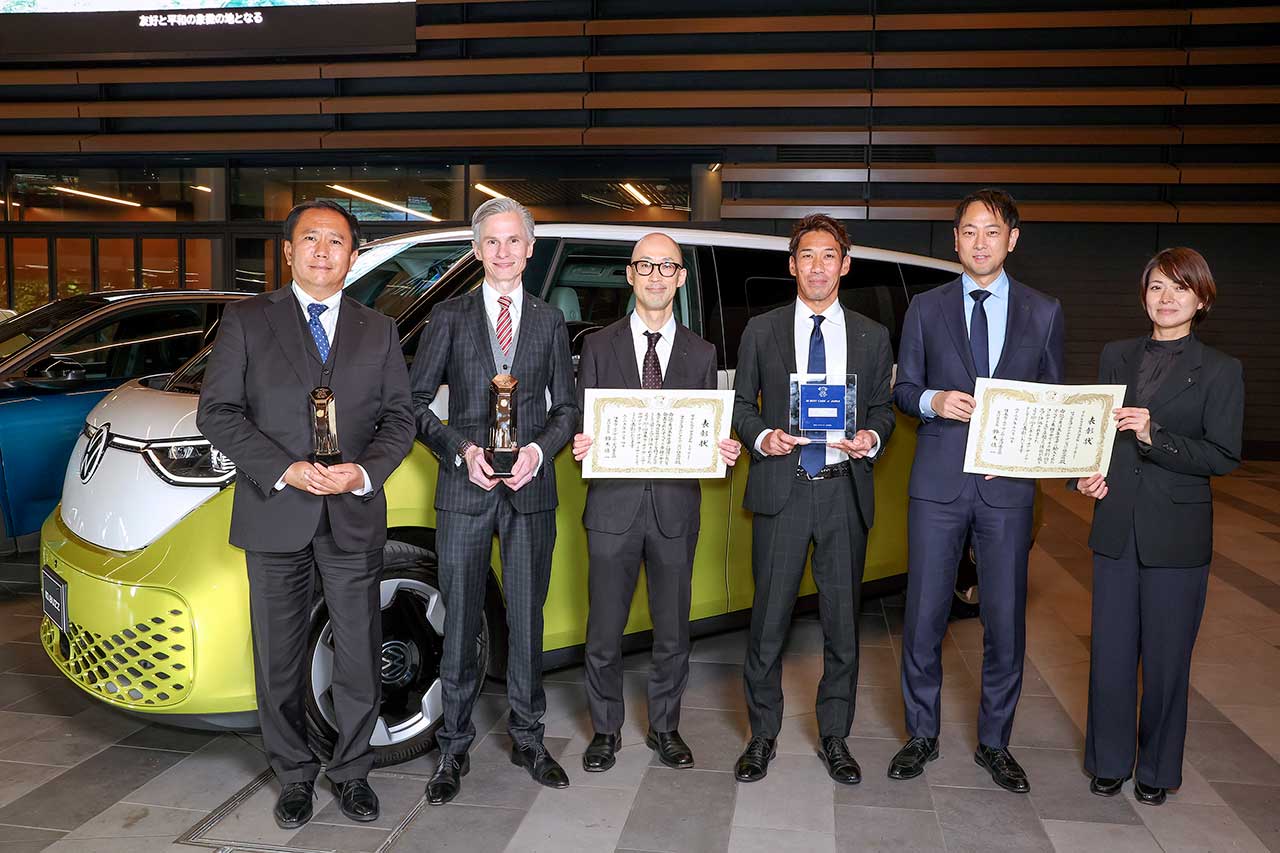フォルクスワーゲン『ID.Buzz』が2025-2026日本カー・オブ・ザ・イヤーの2部門で受賞