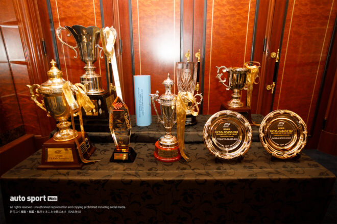 GT500史上初の3連覇に「歴史に名を刻めた」と坪井。年間表彰式『SUPER GT HEROES』開催