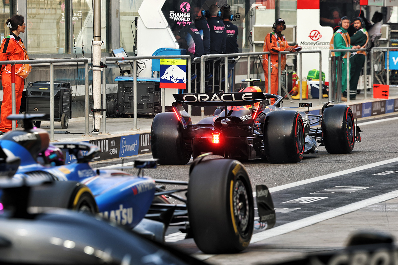 2025年F1第24戦アブダビGP　角田裕毅（レッドブル）