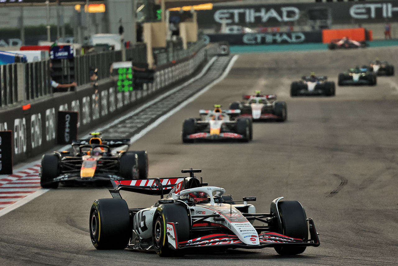 エステバン・オコン（ハース）