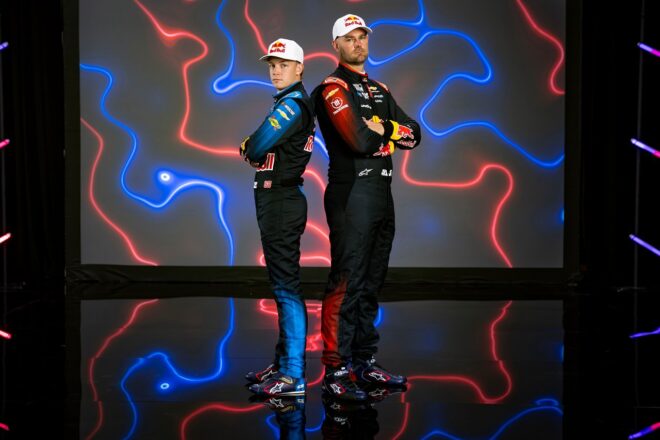 トラックハウス、来季NASCARカップシリーズに向けレッドブルと大型契約更新。25戦で公式カラーを採用へ