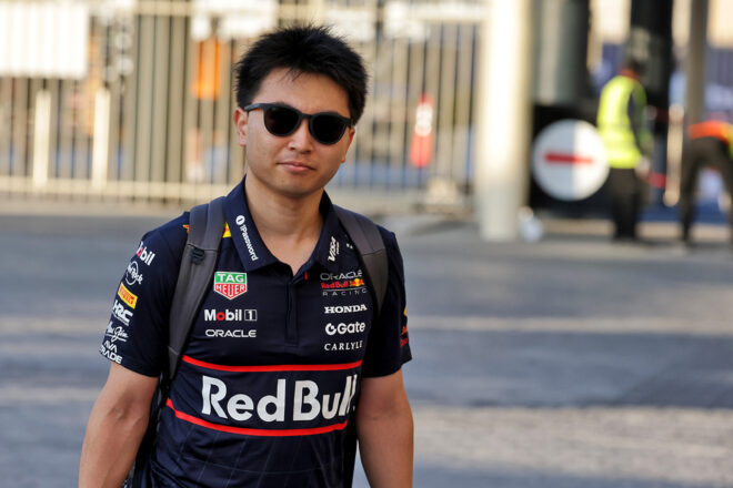 岩佐歩夢（レッドブル）