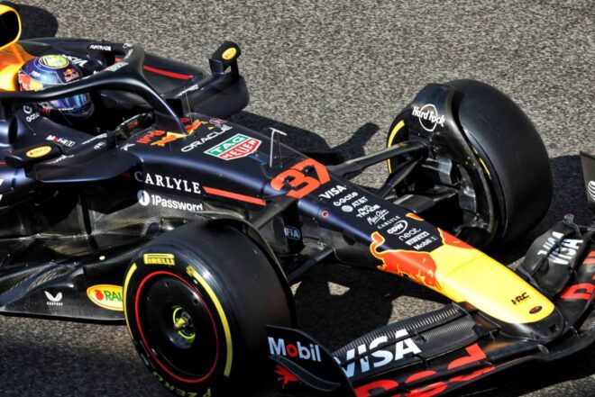 岩佐歩夢（レッドブル）