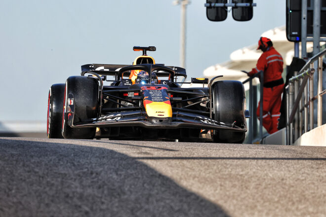 岩佐歩夢（レッドブル）