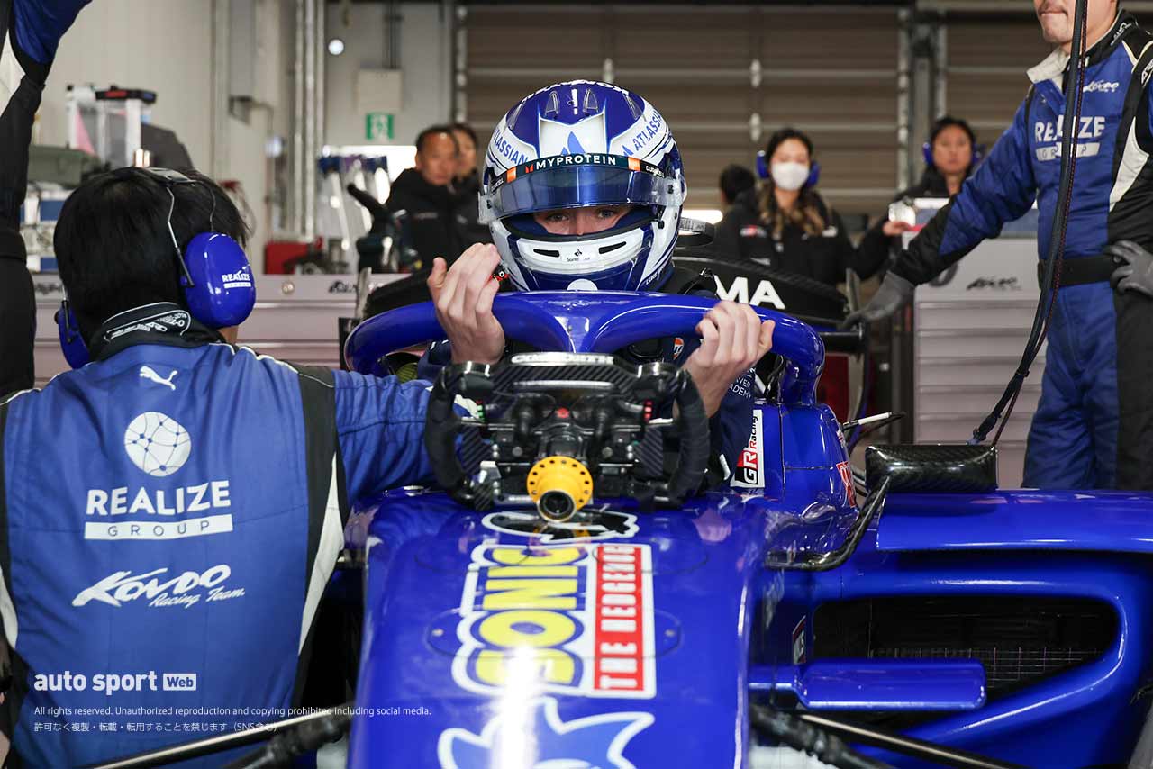 ルーク・ブラウニング（KONDO RACING）