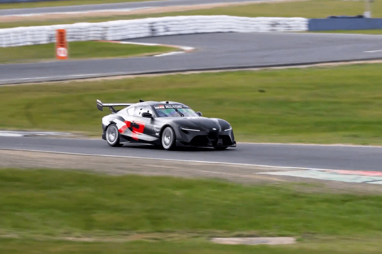 新チャンピオンがA90型トヨタ・スープラに初試乗。船便の3台も北米ウインドシア風洞でテスト実施／RSC